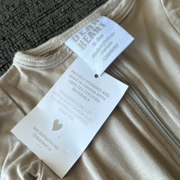 Dear Heart sleeper - Picture 2 of 3